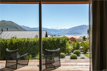 Penshurst | Sleeps 8 | Spa Pool - Wanaka