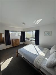 KBHH - West End Holiday House - HOR1 - 