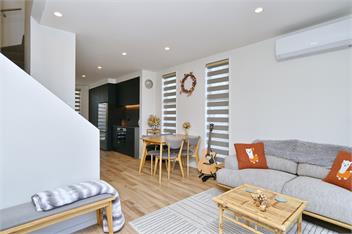 City-side Riccarton, Walk to Mall - Matai St West -