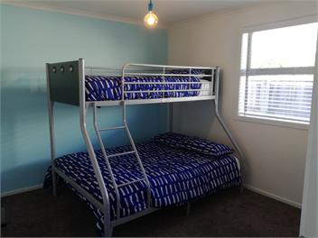 Family Executive Bach - Golden Bay