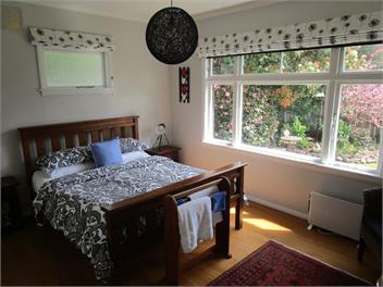 Greytown Cottage: Super Fast Fibre and Sky TV - Wairarapa