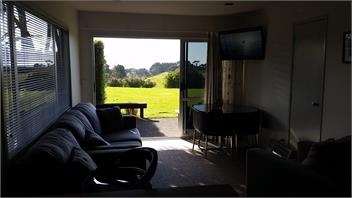 Waireka Holiday Home - New Plymouth