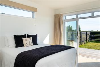 Lawn Road Retreat - Hastings