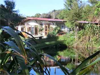 Ao Marama Retreat - Golden Bay