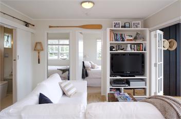 Black Bach on Burrell - Waiheke Island