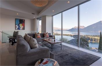 Views on Edinburgh | Queenstown Hill Luxury - Queenstown