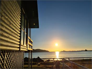 Beach Front House in Ohawini Bay, Northland / Oakura Bay - Northland