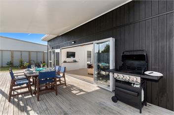 The Sunshine Bungalow (Bachcare) - Mangawhai Heads