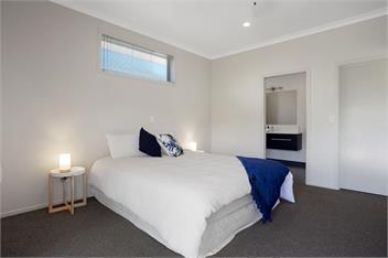 Sky Blue Retreat (Bachcare) - Waihi Beach