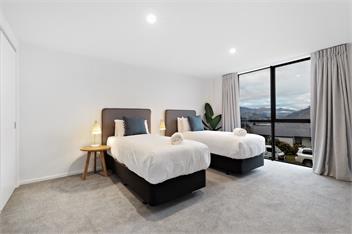 The Edge - Queenstown