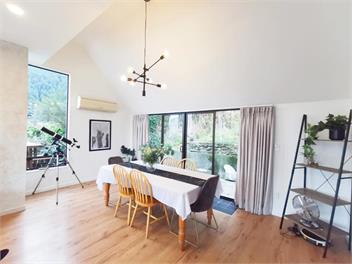 Lakeview Queenstown Holiday Home - Queenstown