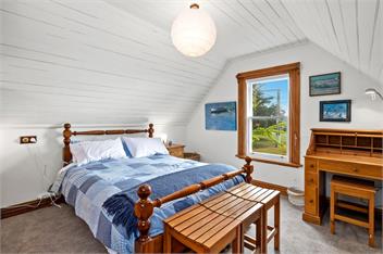 The Professor's Beach House (Bachcare) - Dunedin