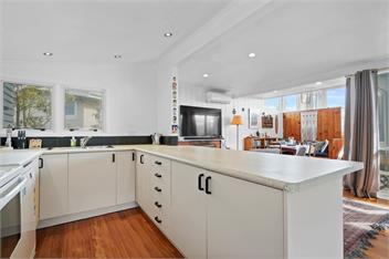 Olde Beach Pearl (Bachcare) - Waikanae