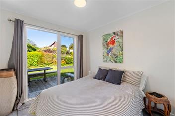 Scenic Lake Views (Bachcare) - Taupo