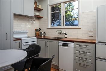 River Walk Cottage - Nelson
