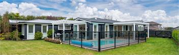 Oasis on Okaia - Kinloch - Kinloch