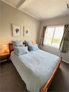 Huntleigh Cottage - Middlemarch