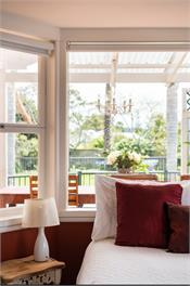 Edgewater Retreat - orewa