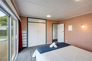Mid Century Oasis (Bachcare) - Hastings