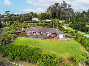 Solar House (Bachcare) - Kerikeri