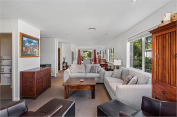 Kinloch Escape - Taupo