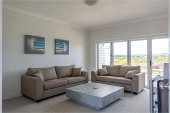 Sunlit Shores (Bachcare) - Papamoa