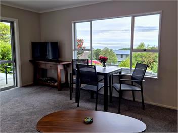 Ocean & Mountain Views Home - Kaikoura