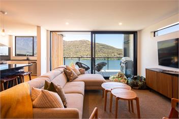 Fantastic 4 BDR Home | AC | WI-FI | Coffee Machine - Queenstown