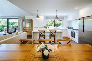 Number Three | Sleeps 8 | Family Friendly - Wanaka