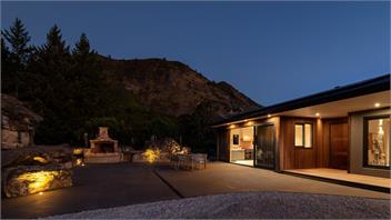 The Distiller's Retreat - 