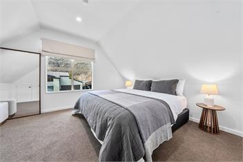 Helmstead Cottage (Bachcare) - 