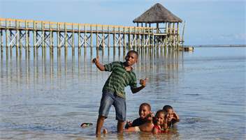  Fijian Star - Vakaviti Kalokalo - Sigatoka
