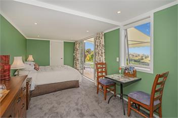 Kupe Suite - Bayview Valley Lodge - Whitianga