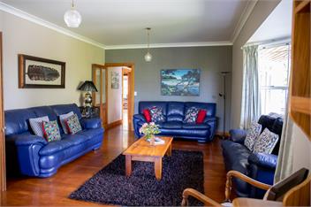 Everland Retreat - Martinborough