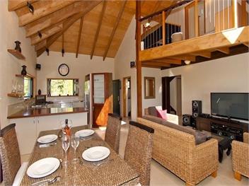 Treetop Oasis (Bachcare) - Tairua