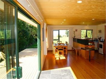 Tomatea Rua (Bachcare) - Pakawau