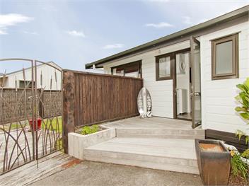 Pretty in Pauanui (Bachcare) - Pauanui