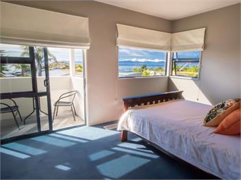Sun, Sea, Sensational (Bachcare) - Kaiteriteri