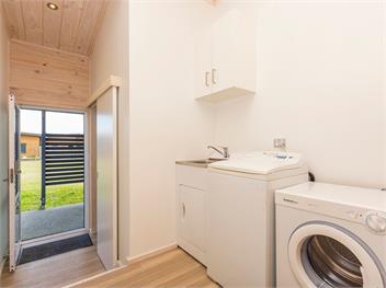 Beachfront Escape (Bachcare) - Snells Beach