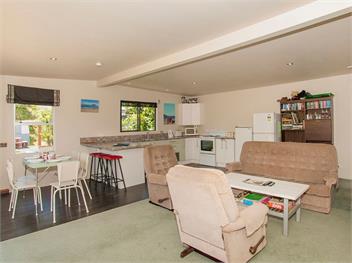 Hetherington Haven (Bachcare) - Whangamata