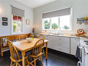 The Red Rooster Cottage - Raurimu