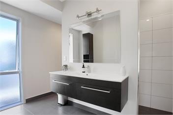 Sky Blue Retreat (Bachcare) - Waihi Beach