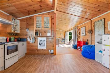 The Lake Escape (Bachcare) - Taupo Central