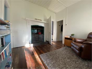 Fantail House, 33 Park Lane, Pounawea Beach, Owaka - Owaka