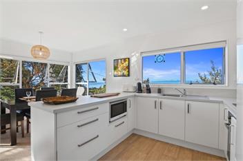Hilltop Heaven (Bachcare) - Kaiteriteri