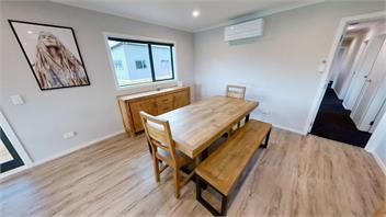 Three homes side by side for 36 people - ohakune