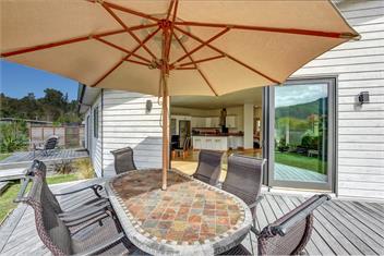 The Kaiteriteri Holiday Haven - Tasman Bay, Nelson, New Zealand