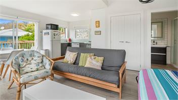 Pohutukawa Paradise (Bachcare) - Martins Bay