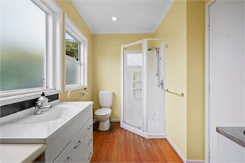 Olde Beach Pearl (Bachcare) - Waikanae