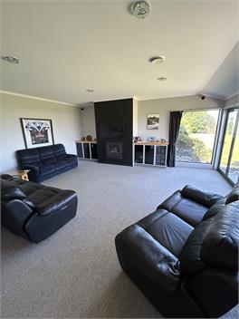Large family home overlooking the Tasman Sea. - Greymouth